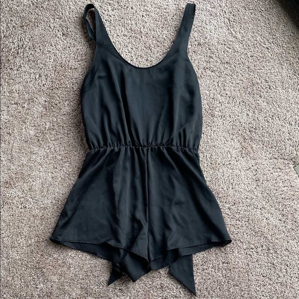 Victoria’s Secret, Black Sleeveless Romper nightie, size small